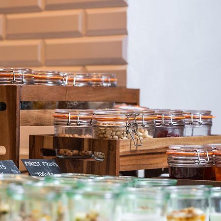 Tirana Marriott Hotel Екстериор снимка