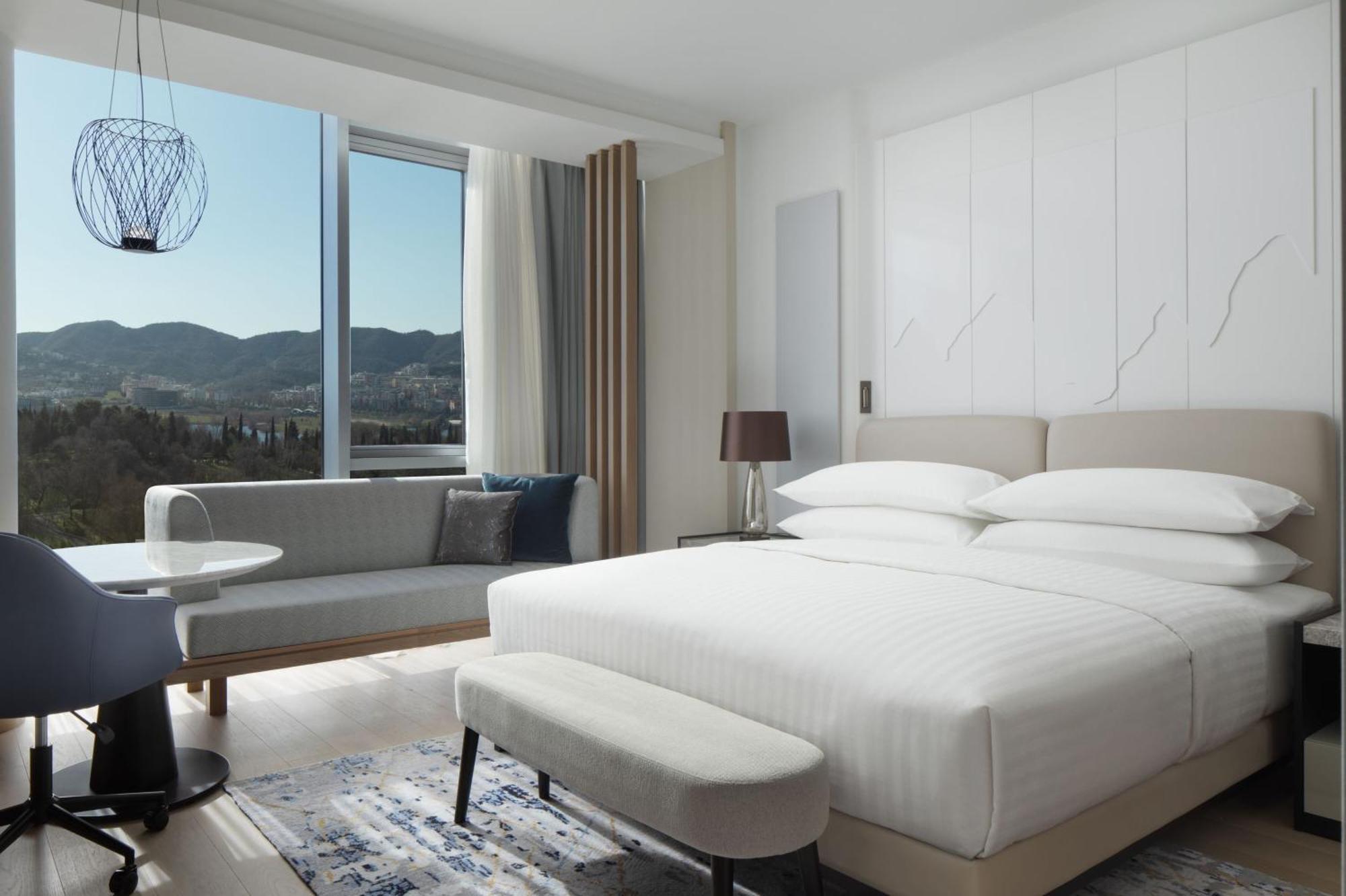 Tirana Marriott Hotel Екстериор снимка