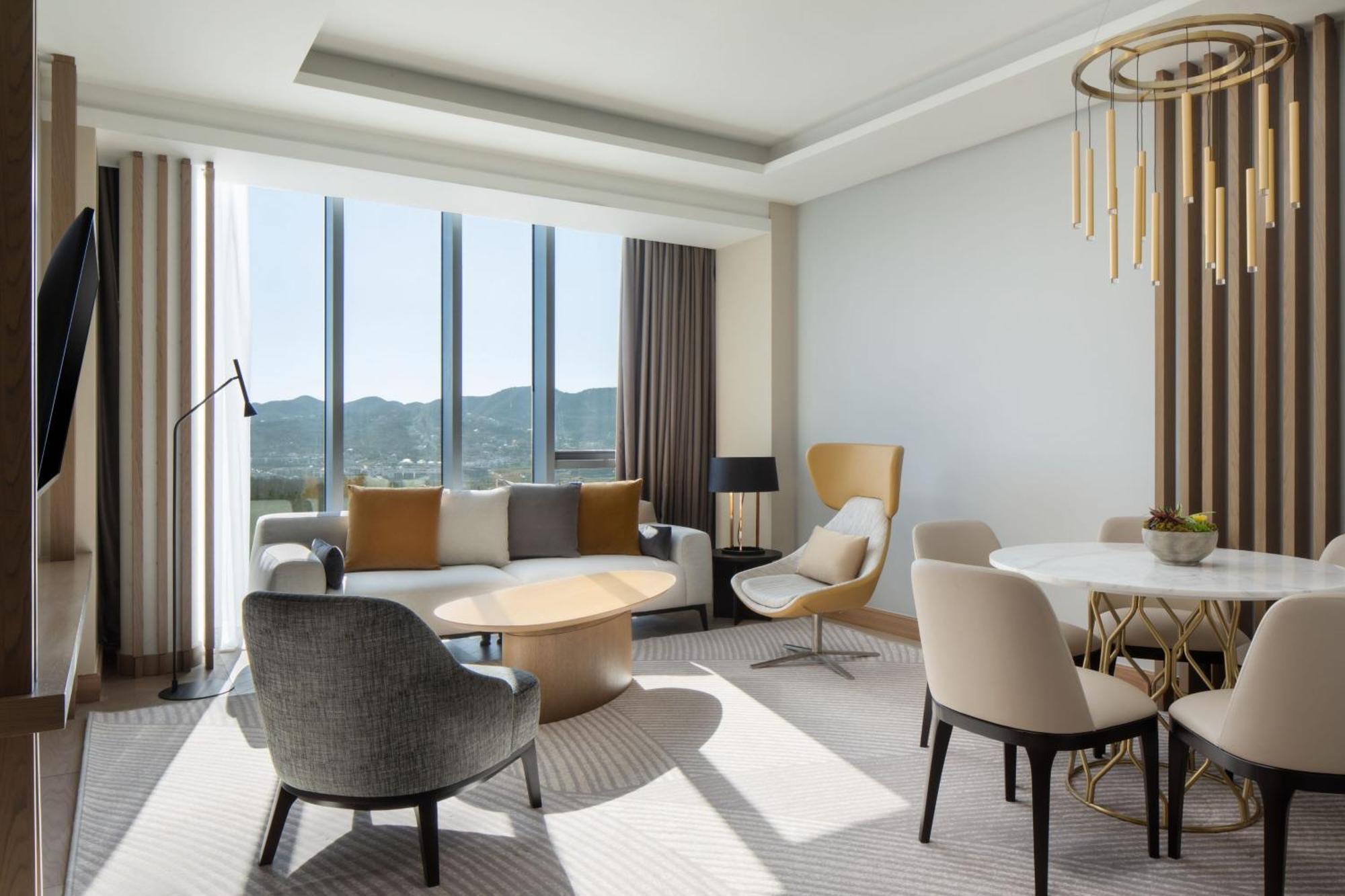 Tirana Marriott Hotel Екстериор снимка